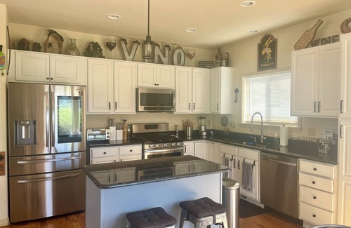 Monument House | Entire home in Palmer Lake, CO
