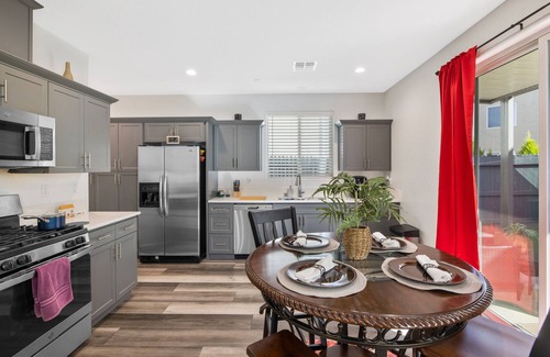 Visalia House | Entire Home! King bed suite. Full kitchen. Patio. Coffee bar. High speed wifi.