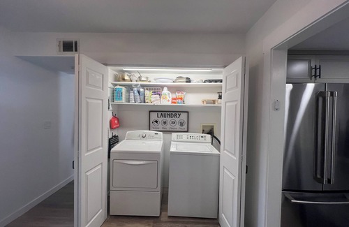 Wade Hampton House | Entire Home Minutes to Downtown