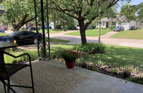 Tulsa House | Entire Home - Riverside/Brookside Comfortable