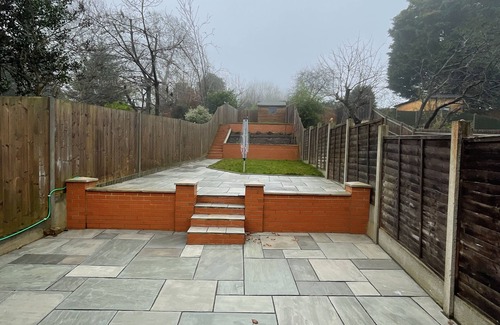 Reading House | Entire House, 4 Bedroom, Parking, WiFi, Bus/Train
