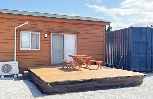 Sakiyama Cottage | Entire house available Wheelchair accessible log house for up to 5 people /Kunigami-gun Okinawa