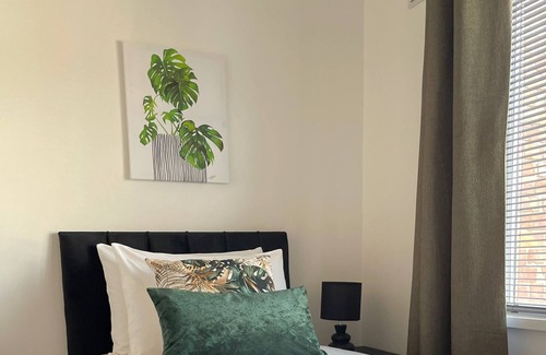 Middlesbrough House | Entire House- Middlesbrough-Hosted by All Stays UK