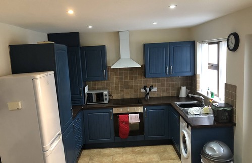 Belfast House | Entire house with ensuite and WIFI