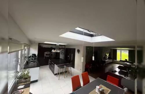 Diegem House | Entire house with excellent accessibility