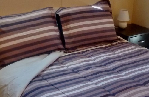 Detroit House | Entire pet friendly single home. 3 Bedrooms.Sleeps up to 10 people.