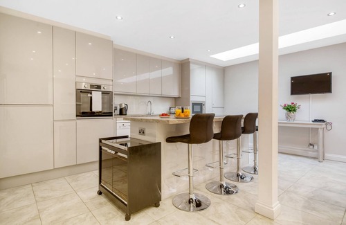 Colville House | Entire Stunning house in Nothing Hill