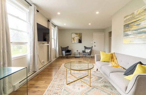 Kemptville Apartment | Entire Suite in Kemptville, Ontario, Canada