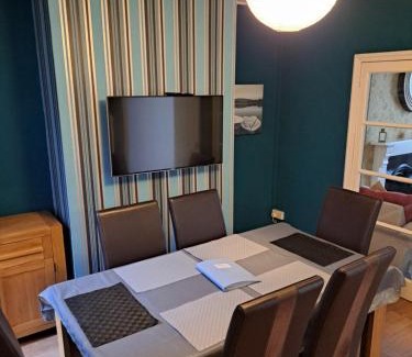 Longford House | Entire town house with free parking