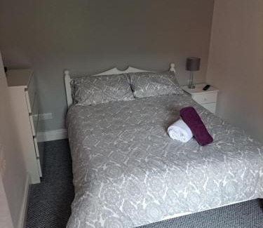 Longford House | Entire town house with free parking