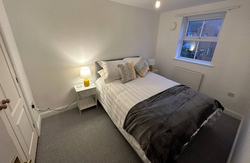 Ipswich House | Entire Townhouse in Ipswich