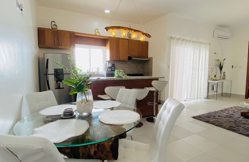 Veron House | Entire Vacation House, 10-30 mins from all attractions in Punta Cana
