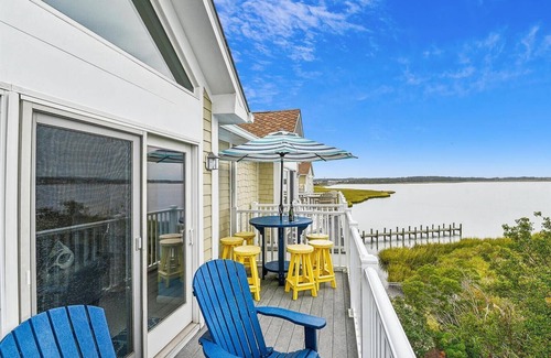 Bethany Beach Villa | Entire Villa with Gorgeous Bay Views and 5 minute Walk to the Beach