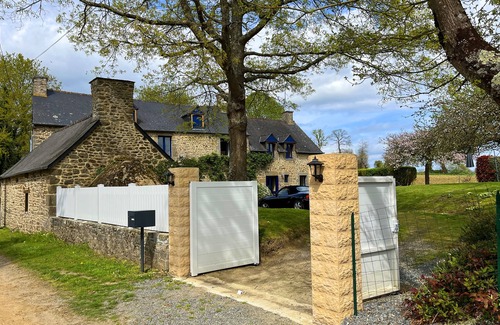 Meillac House | Entre Cancale et Saint-malo, au Calme, Loin du Brouhaha de L'été :)