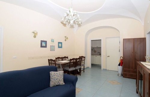 Ischia Porto Apartment | Enzo e Maria house with elevator