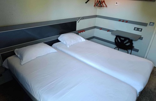 Trappes Hotel | Enzo Trappes by Kyriad Direct