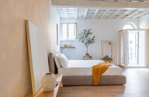 Trastevere Apartment | Eos Retreat in Trastevere with pool