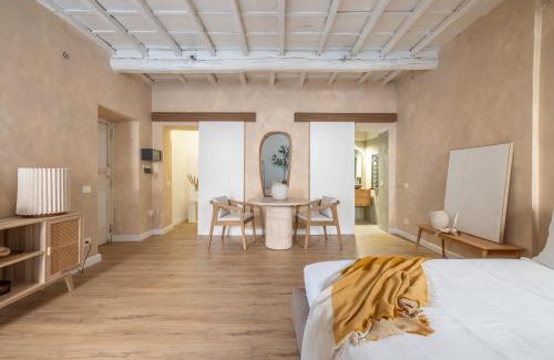 Trastevere Apartment | Eos Retreat in Trastevere with pool