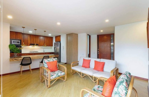 Lalinde Apartment | |EP| Homey Studio w/Views, Balcony, Workspace, Gym