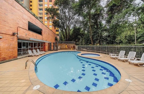 La Aguacatala Apartment | |EP| Well Located Apt w/Fast Internet,Balcony,Pool