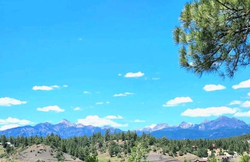 Pagosa Springs House | Epic Mountain Views, Central to Town & Hot Springs - "Hilltop Haus"