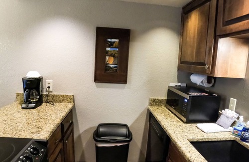 Purgatory Condo | Epic Mountain Views! 2 Miles North of Purgatory! Heated Pool !
