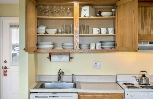 Napeague Apartment | Epic Nearshore 1BRw/Loft+ Heated Pool&Tennis Club