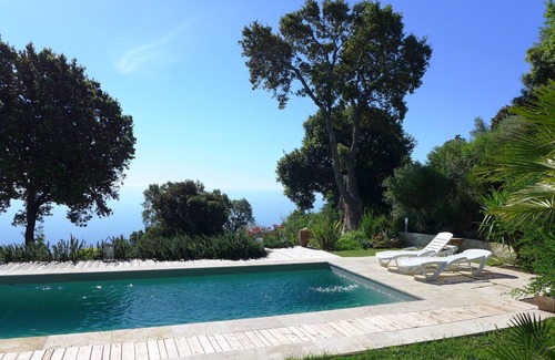 Brando House | EPOUSTOUFLANTE SEA VIEW BREATHTAKING SEA VIEW8 people.9e pers possible