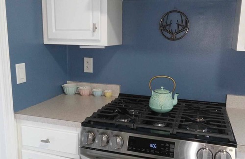 Beccaria House | Equestrian Chateau - Dogs under 25 lbs welcome, 45min from State College