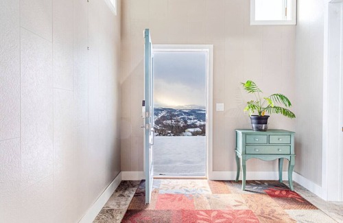 Central Bridge House | Equestrian Estate | Indoor Pool, Theater, Game Rm