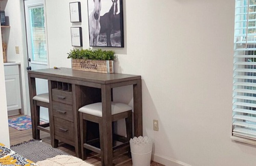 Wellington Apartment | Equestrian Studio