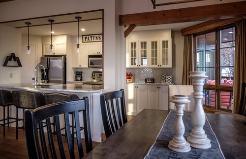 Mont-Tremblant Condo | Equinox Condo | On-Resort Luxury | Direct Ski Access | Stunning View/Tremblant Living