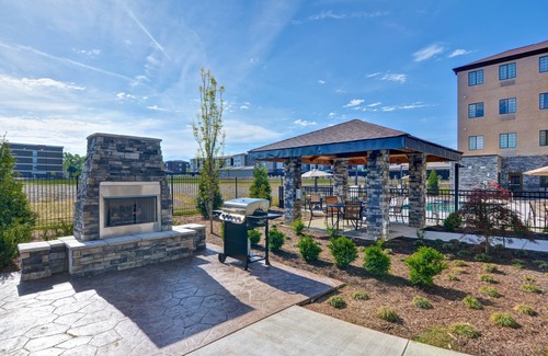Mount Juliet Condo | Equipped Suite | Free Breakfast, Business Center