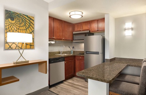 Tampa Condo | Equipped Suite Mobility Accessible Suite! 24h Business Center + Free Breakfast