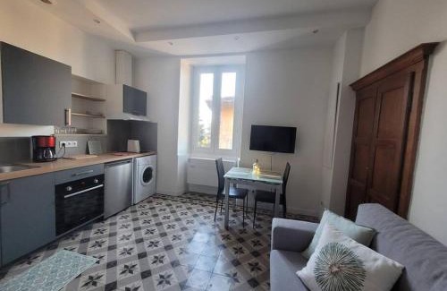 Erbalunga Apartment | Erbalunga : Studio rénové, bel emplacement