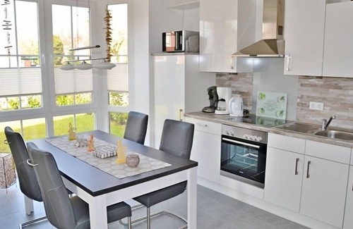 Greetsiel Apartment | Erdgeschosswohnung "godewind" Zentral in Greetsiel