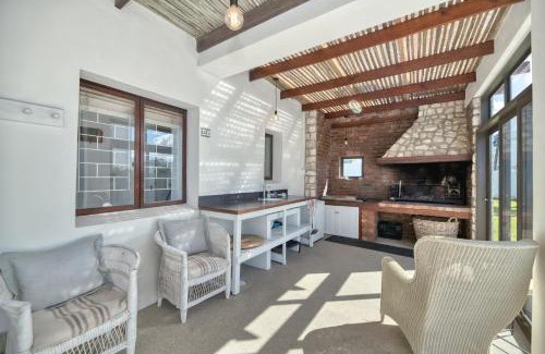 Waenhuiskrans House | Erf 3 In Arniston
