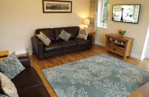 Threlkeld House | Eribel Cottage