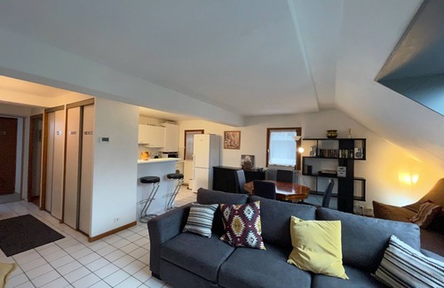 Annecy-le-Vieux Apartment | Eric's Attic