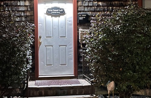 Baldwinsville House | Erie Canal Loft With Docking and View