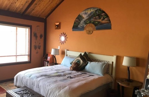 Greater Johannesburg Metropolitan Area Ski Chalet | Eros Isle Guest Chalet