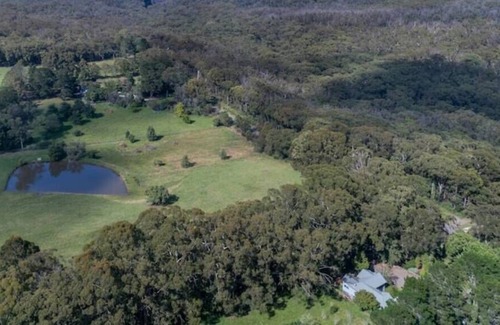 Bundanoon House | Errogie. Escape to the Country!