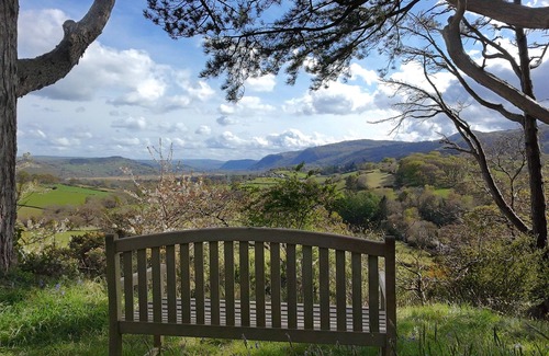 Conwy Cottage | Eryl - Three Bedroom Cottage, Sleeps 5
