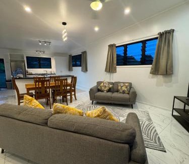Nikao Tapere House | Eryns Retreat