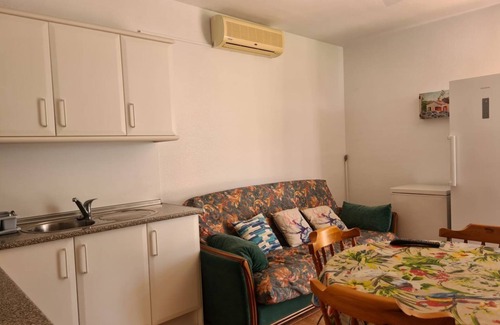 Pulpi House | As055 Cosy 2 bedroom, in the green palm tree oasis