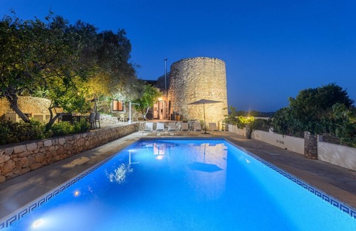 Sant Antoni de Portmany Villa | TORRE BES Villa. Ibiza. Typical Ibizan house