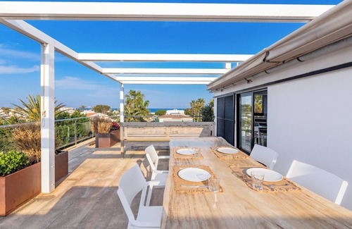 Son Carrio Apartment | Apartment 'Sa Perdiu' with Sea Views, Wi-Fi and Air Conditioning