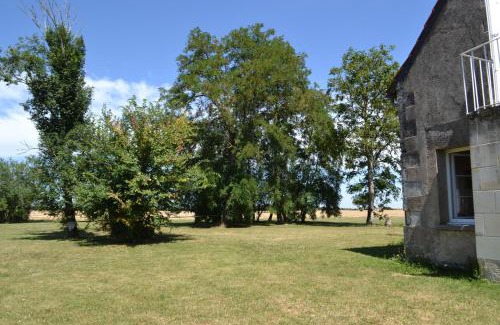 Saint-Epain House | ESCALE A VILLEPERDUE chambre NERINGA