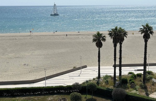 La Cote Radieuse Apartment | Escale au Sud* monthly rental in low season. Standing Parking Clim Wifi