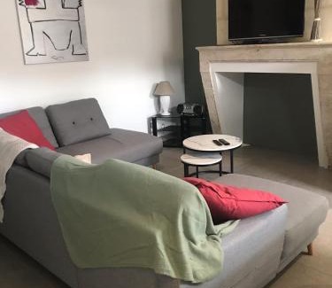 Vayres Apartment | Escale détente